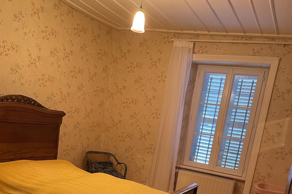 Photo of Bedroom in Sainte-Anastasie
