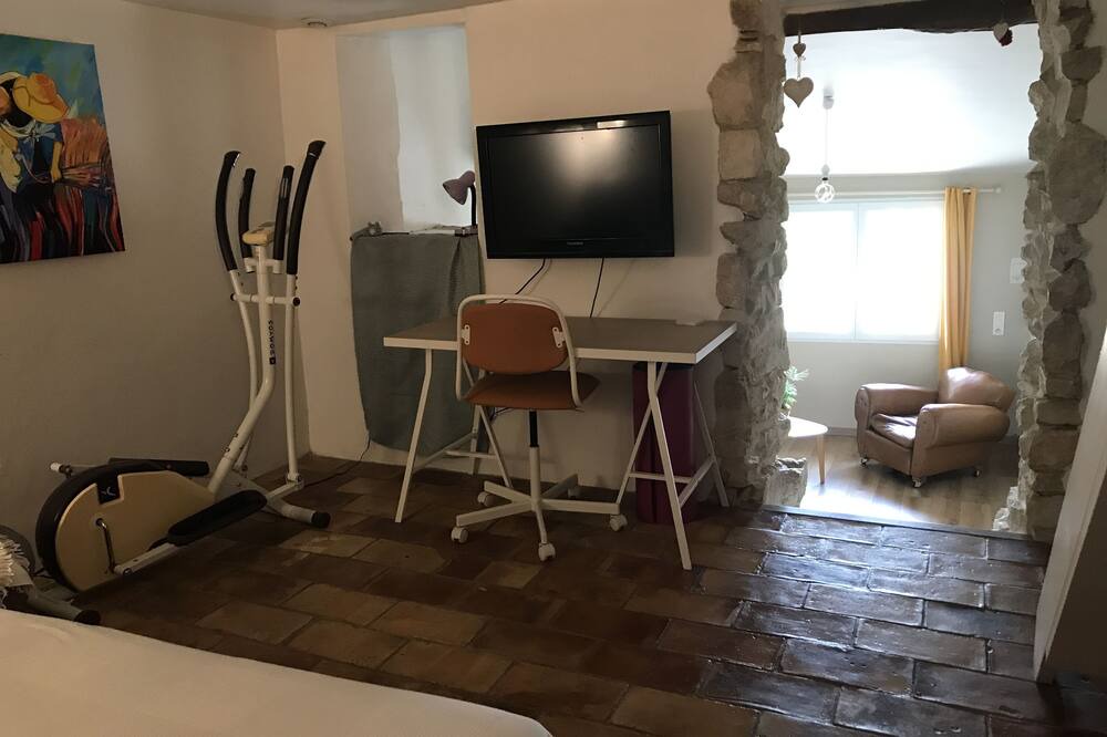 Photo of Bedroom in Methamis