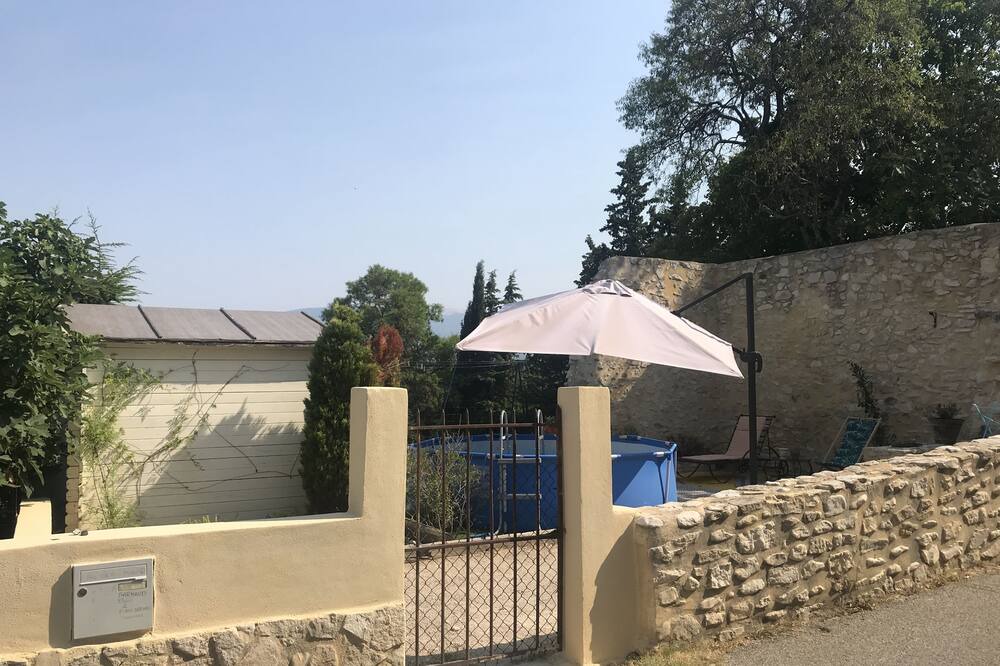 Photo of Outdoor in Methamis