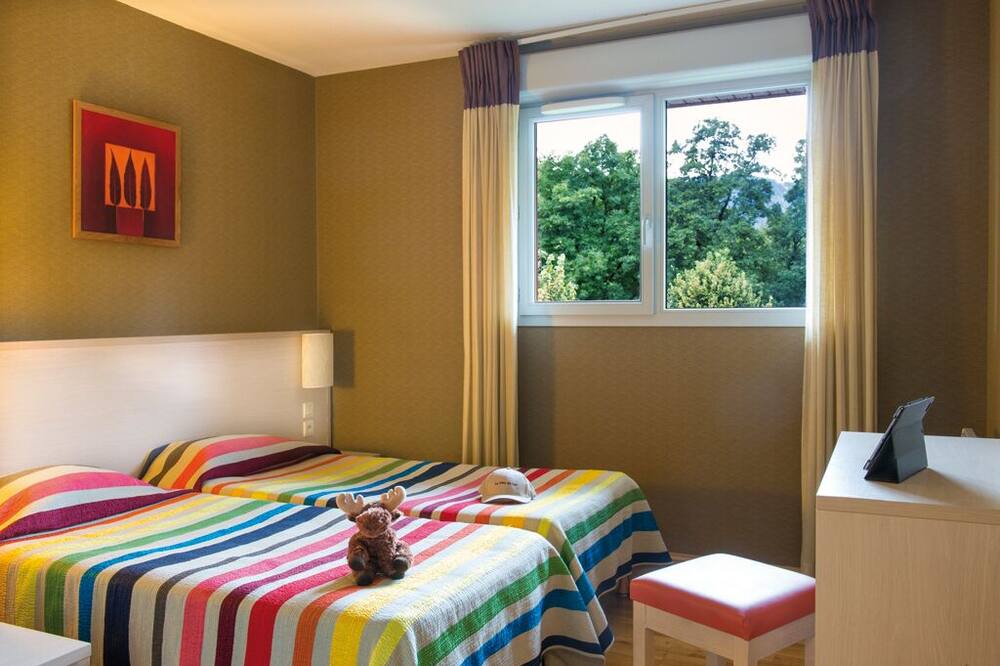 Photo of Bedroom in Divonne-les-Bains