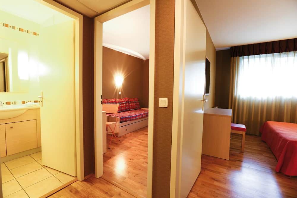Photo of Bedroom in Divonne-les-Bains