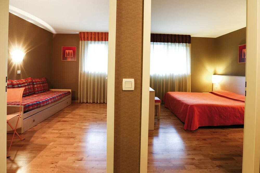 Photo of Bedroom in Divonne-les-Bains