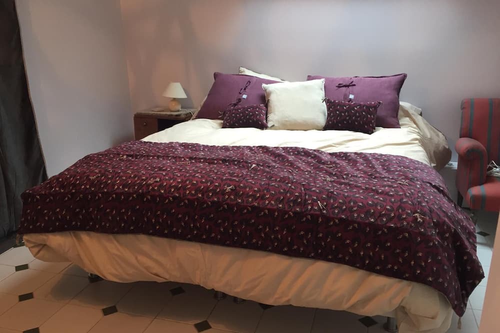 Photo of Bedroom in Fontain