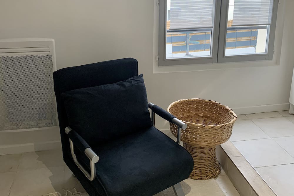 Photo of Livingroom in Longjumeau