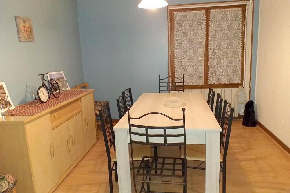Photo of Livingroom in Pousseaux