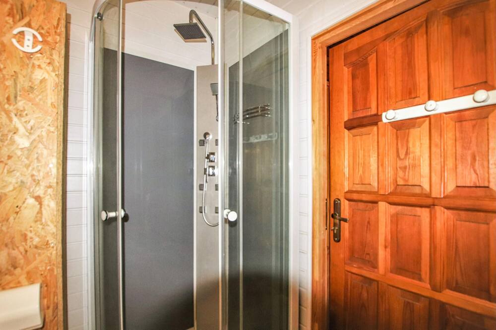 Photo of Bathroom in Thueyts