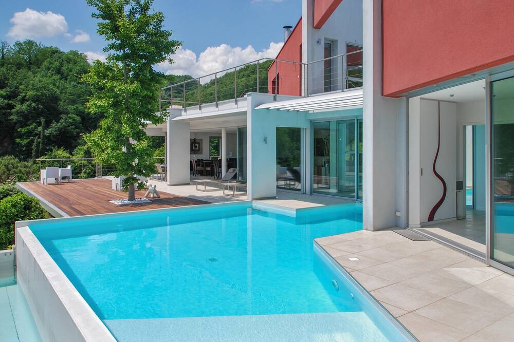 Photo of Outdoor in Saint-Desirat