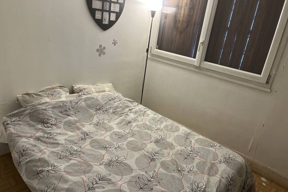Photo of Bedroom in Quartier Massy-Opera I