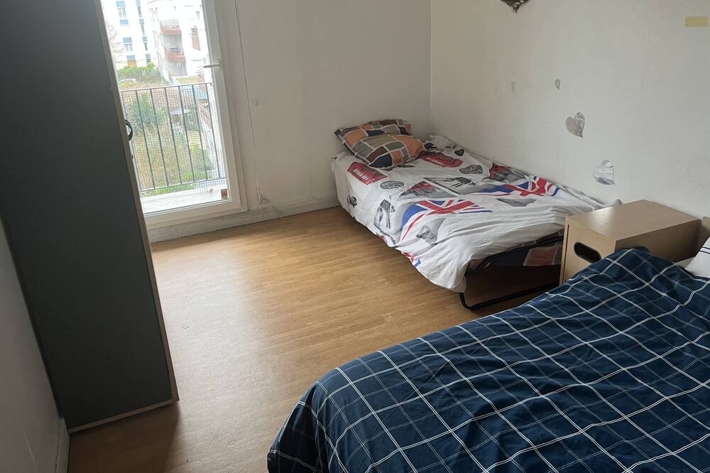 Photo of Bedroom in Quartier Massy-Opera I