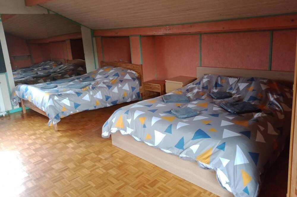 Photo of Bedroom in Froideconche