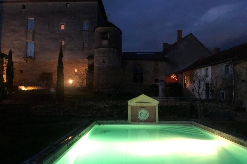 Photo of Outdoor in Salornay-sur-Guye