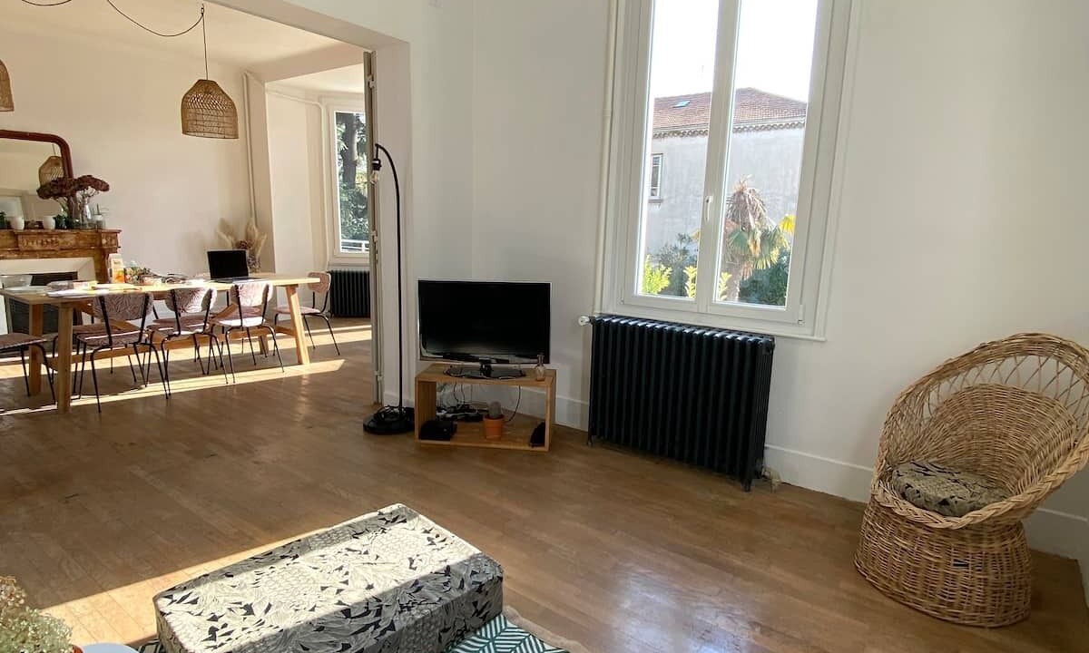 Photo of Livingroom in Valence