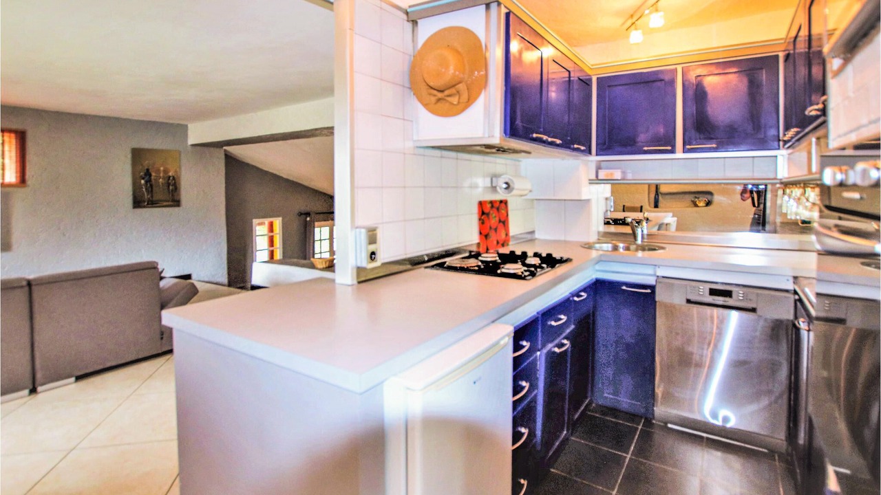 Photo of Kitchen in Entrechaux