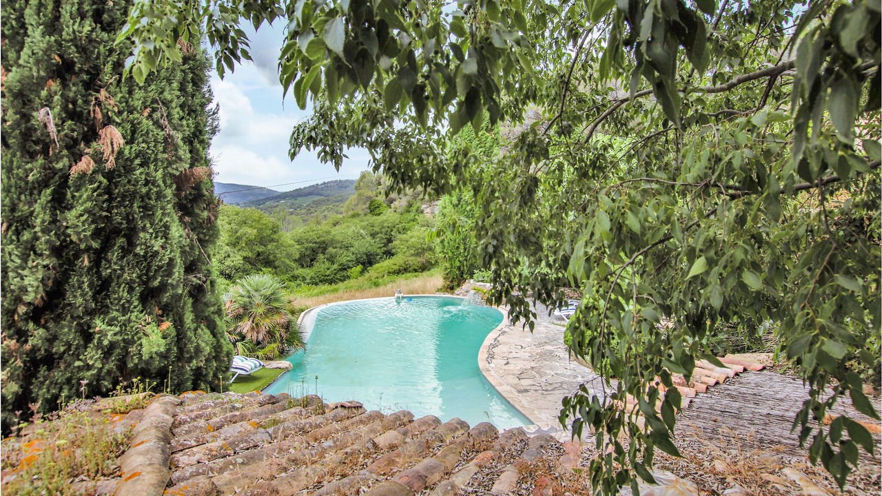 Photo of Outdoor in Entrechaux