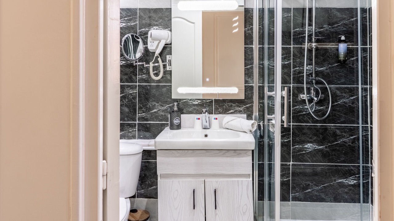 Photo of Bathroom in Ivry-port