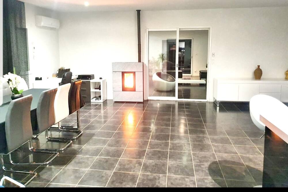 Photo of Livingroom in Beaufort-sur-Gervanne