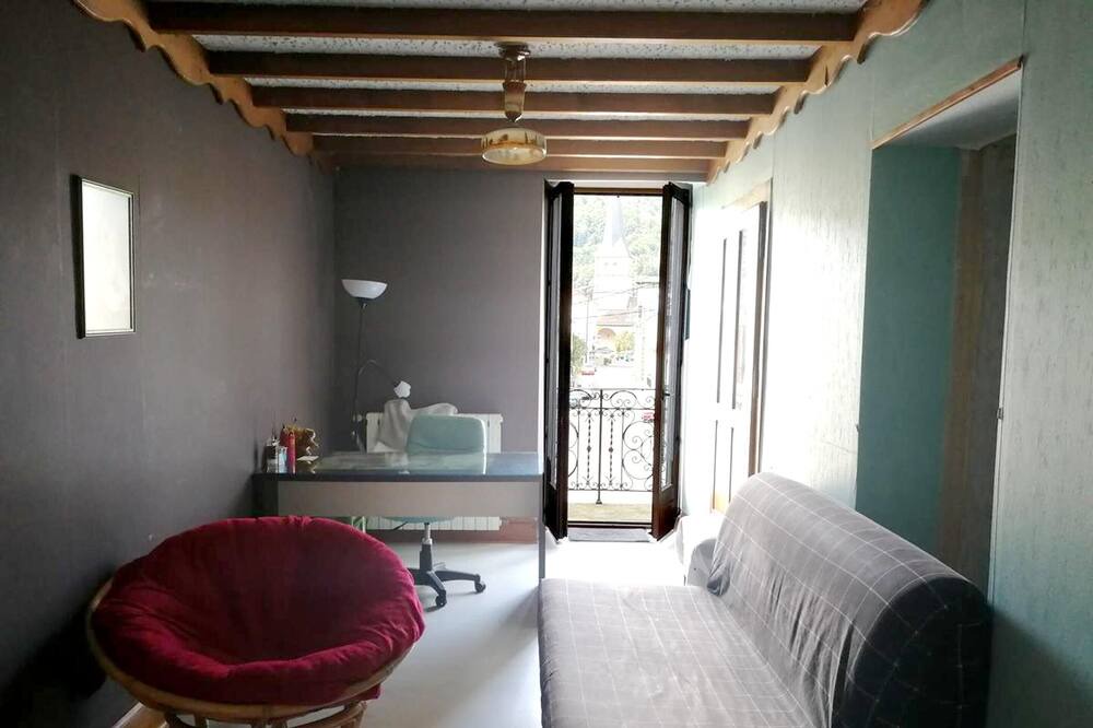 Photo of Livingroom in Le Val-d'Ajol