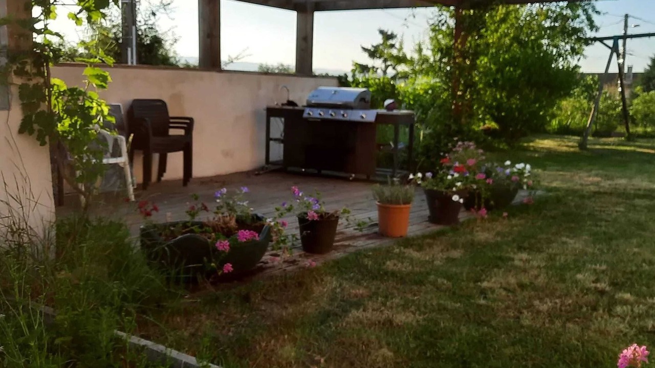 Photo of Outdoor in Saint-Georges-de-Baroille