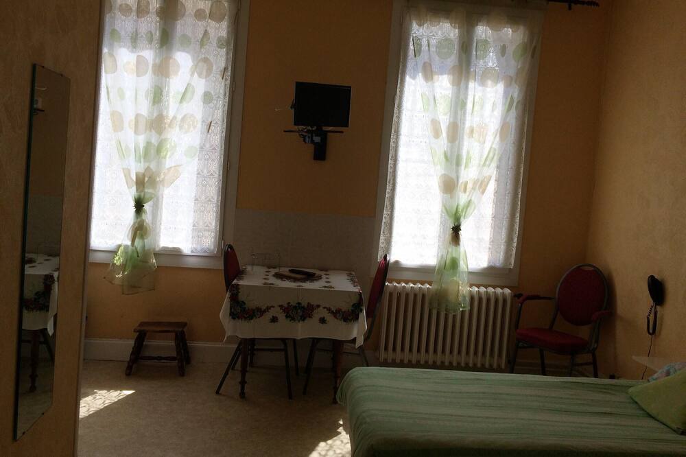 Photo of Bedroom in Neris-les-Bains