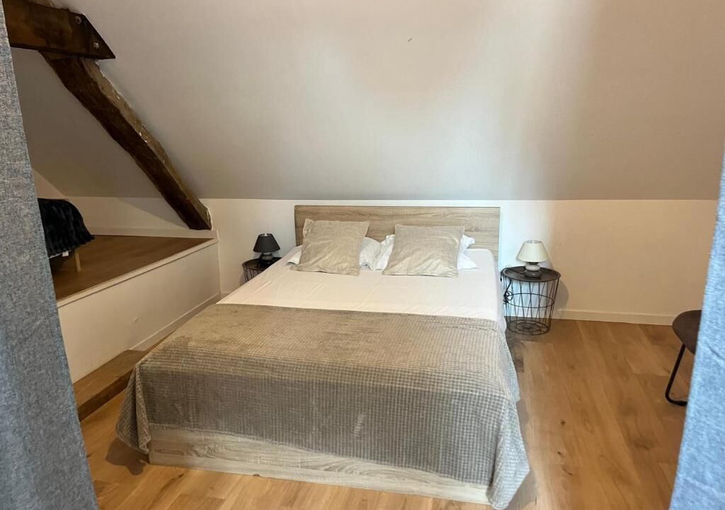 Photo of Bedroom in Saint-Genix-sur-Guiers