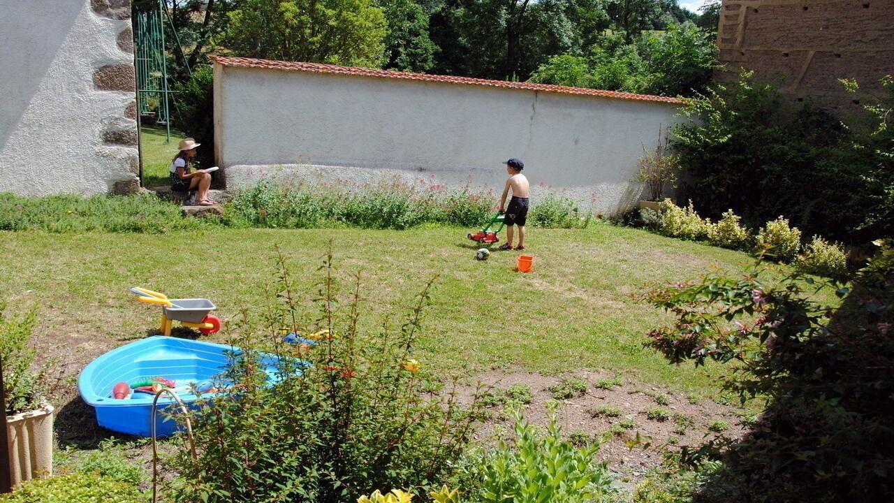Photo of Outdoor in Haute-Rivoire