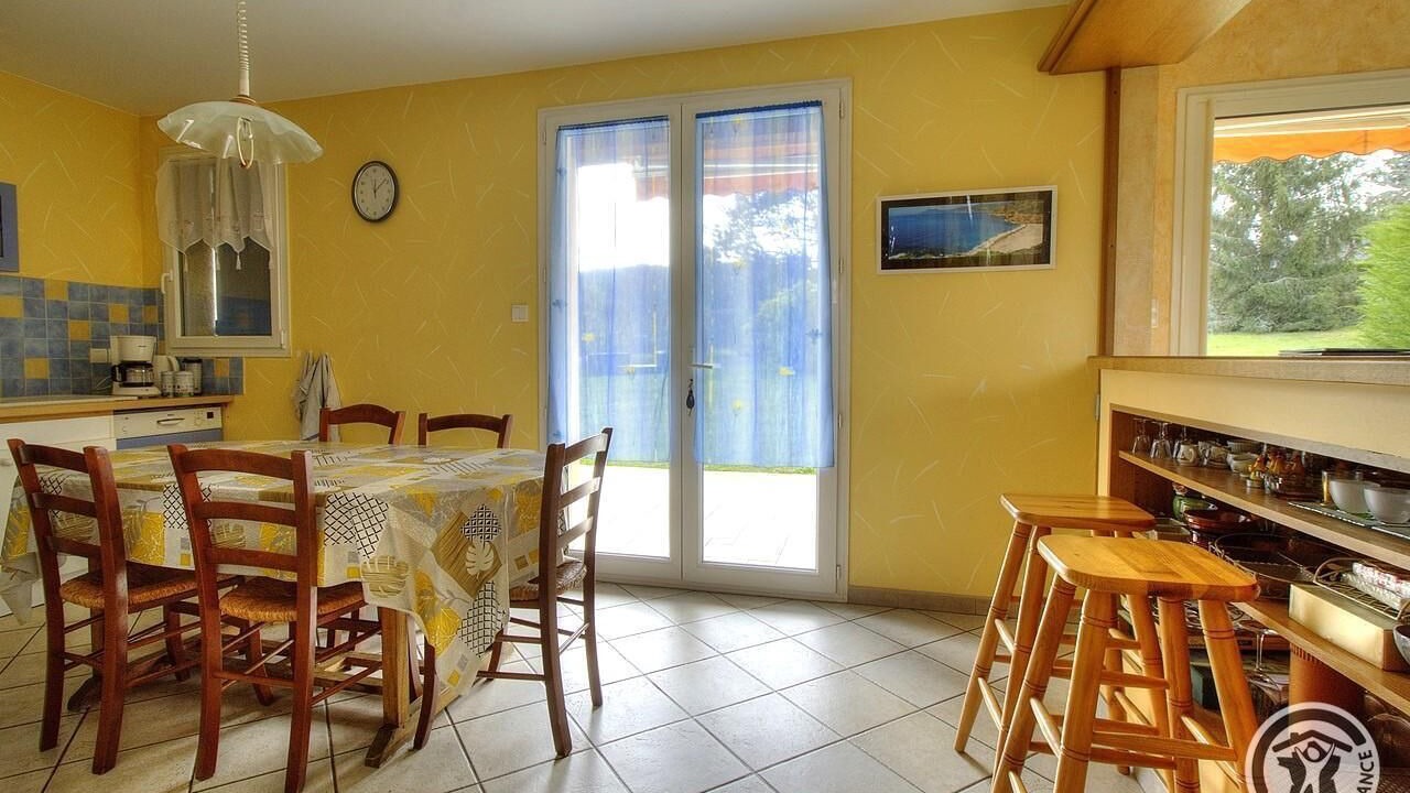 Photo of Kitchen in Monsols