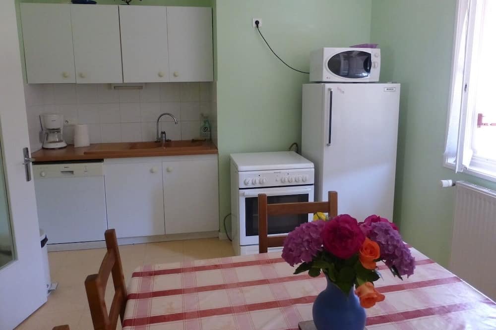 Photo of Kitchen in Quincie-en-Beaujolais