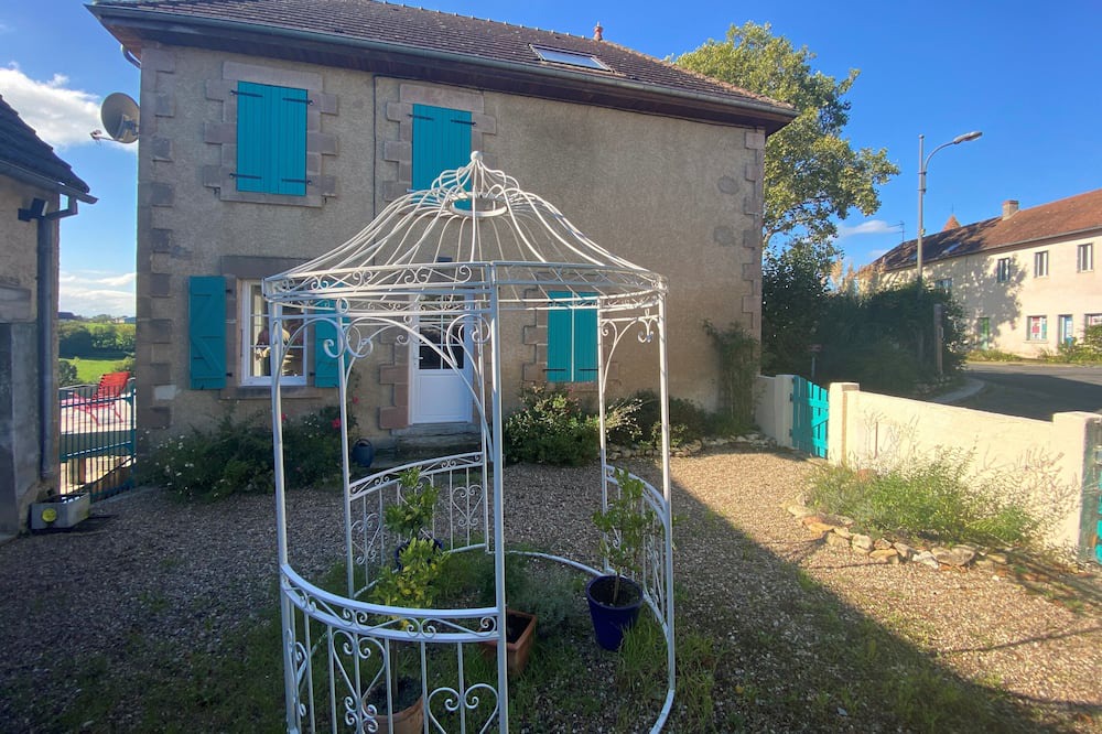 Photo of Outdoor in Ternant
