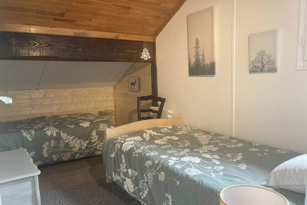 Photo of Bedroom in Eyne 2600