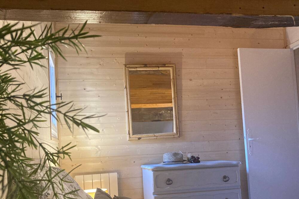 Photo of Bedroom in Eyne 2600