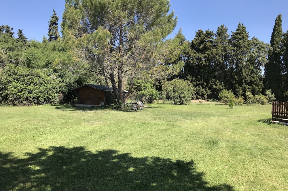 Photo of Outdoor in Loriol-du-Comtat