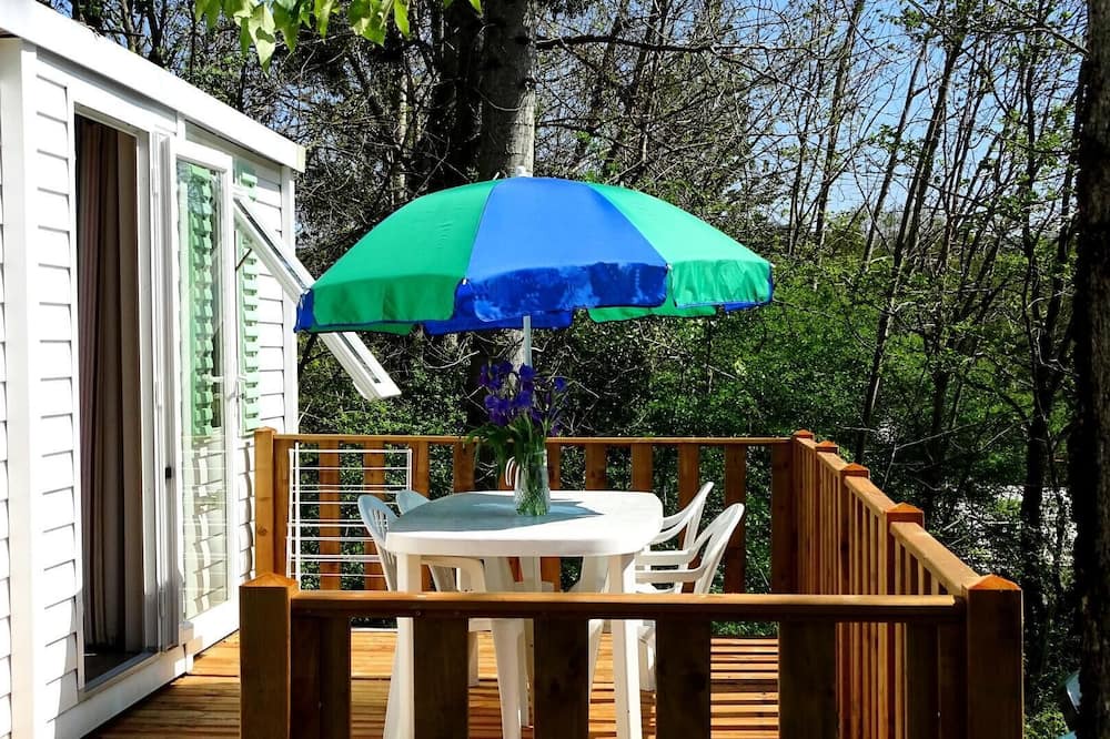 Photo of Patio Balcony in Huanne-Montmartin