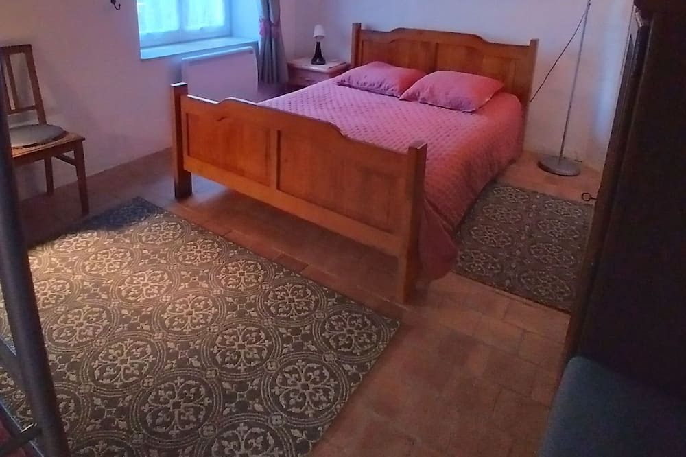Photo of Bedroom in La Collancelle