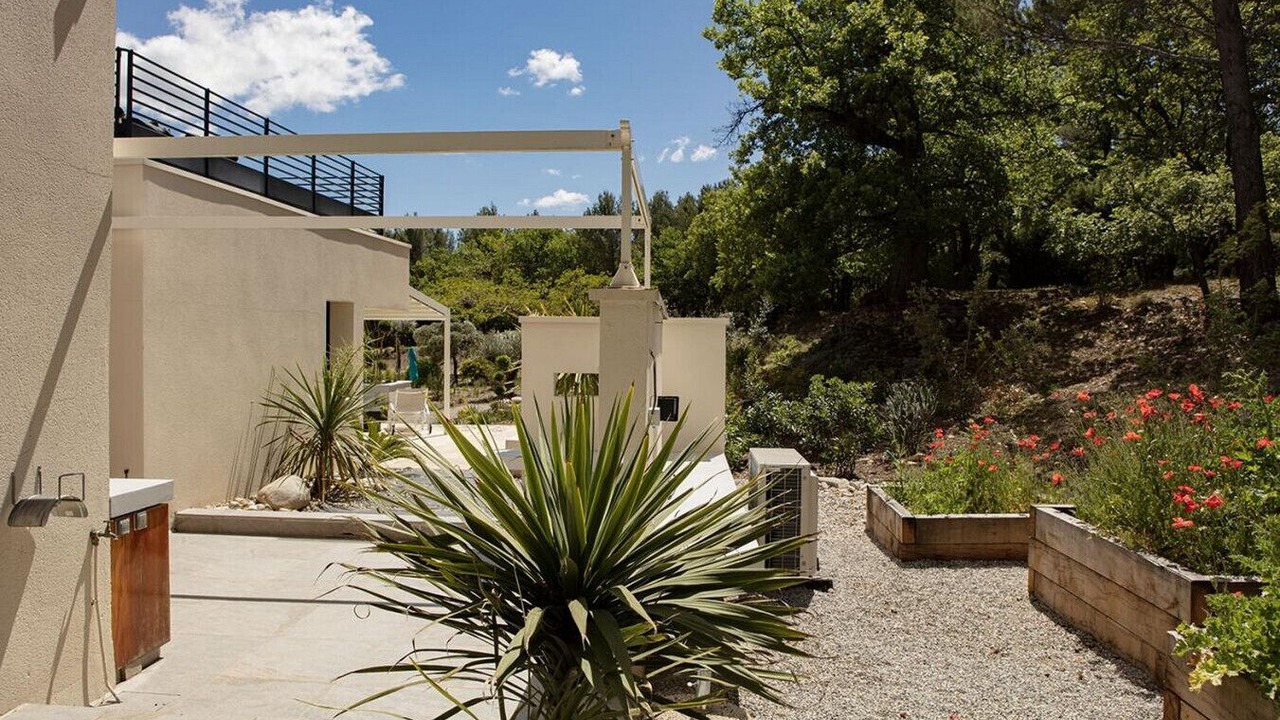 Photo of Outdoor in Faucon