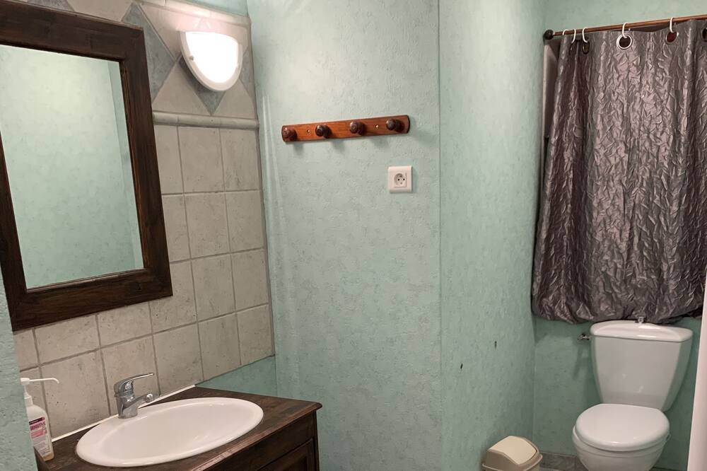 Photo of Bathroom in Meillers