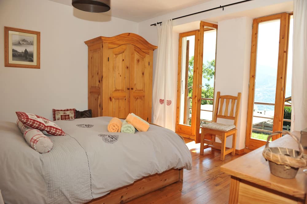 Photo of Bedroom in Aigueblanche