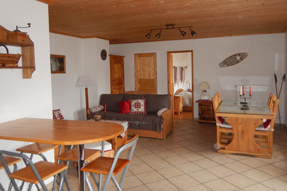Photo of Livingroom in Aigueblanche