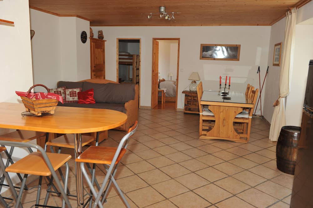 Photo of Livingroom in Aigueblanche