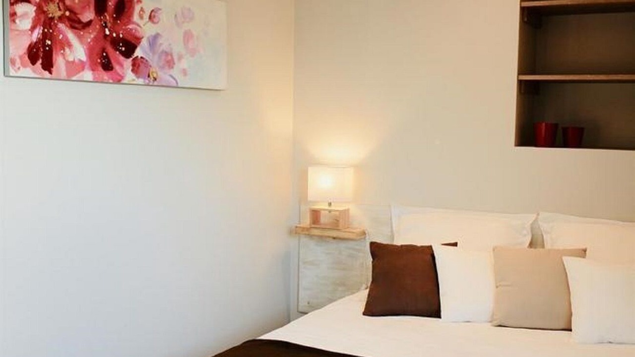 Photo of Bedroom in Chevigny-en-Valiere