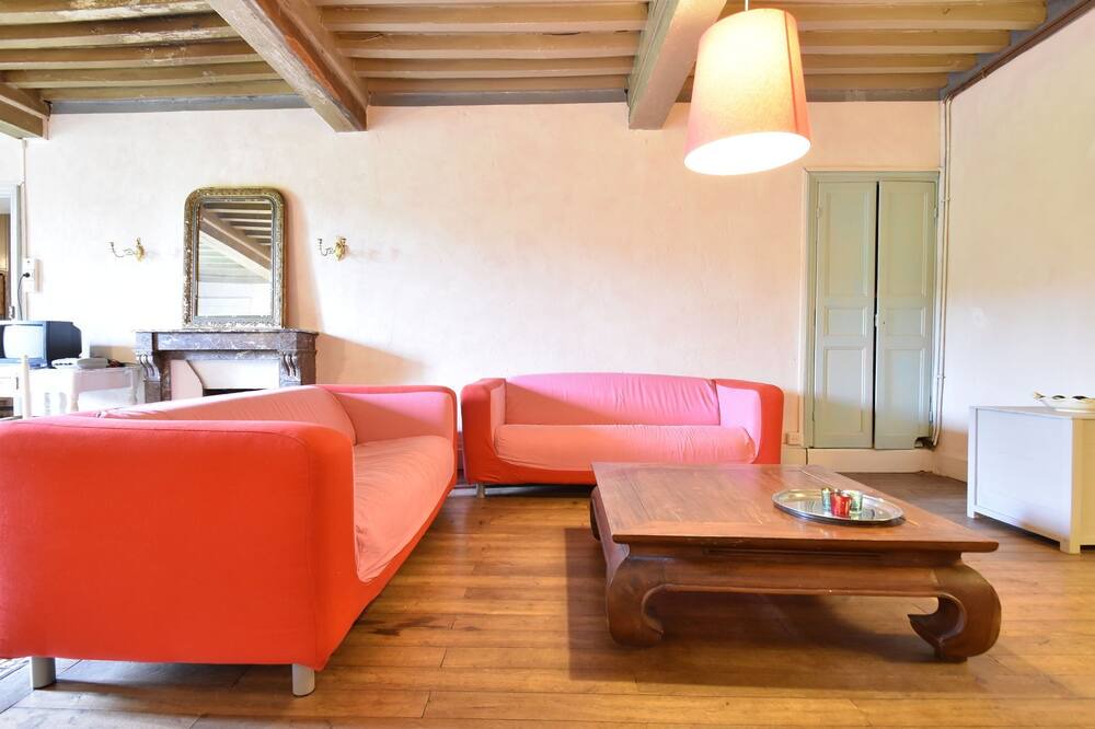 Photo of Livingroom in Gacogne