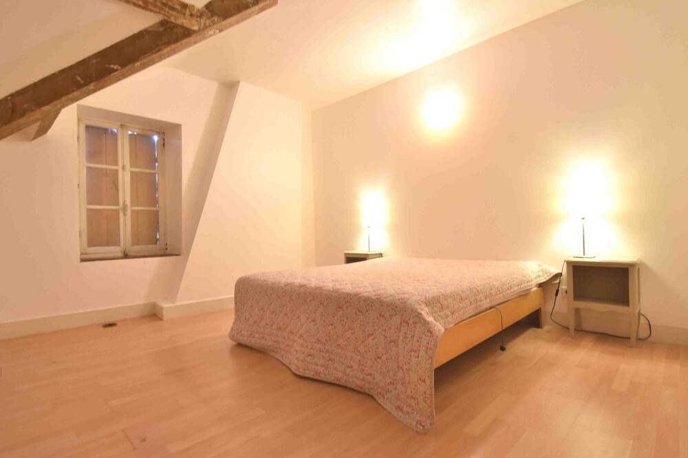 Photo of Bedroom in Gacogne