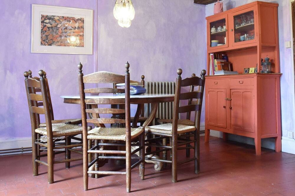 Photo of Livingroom in Gacogne