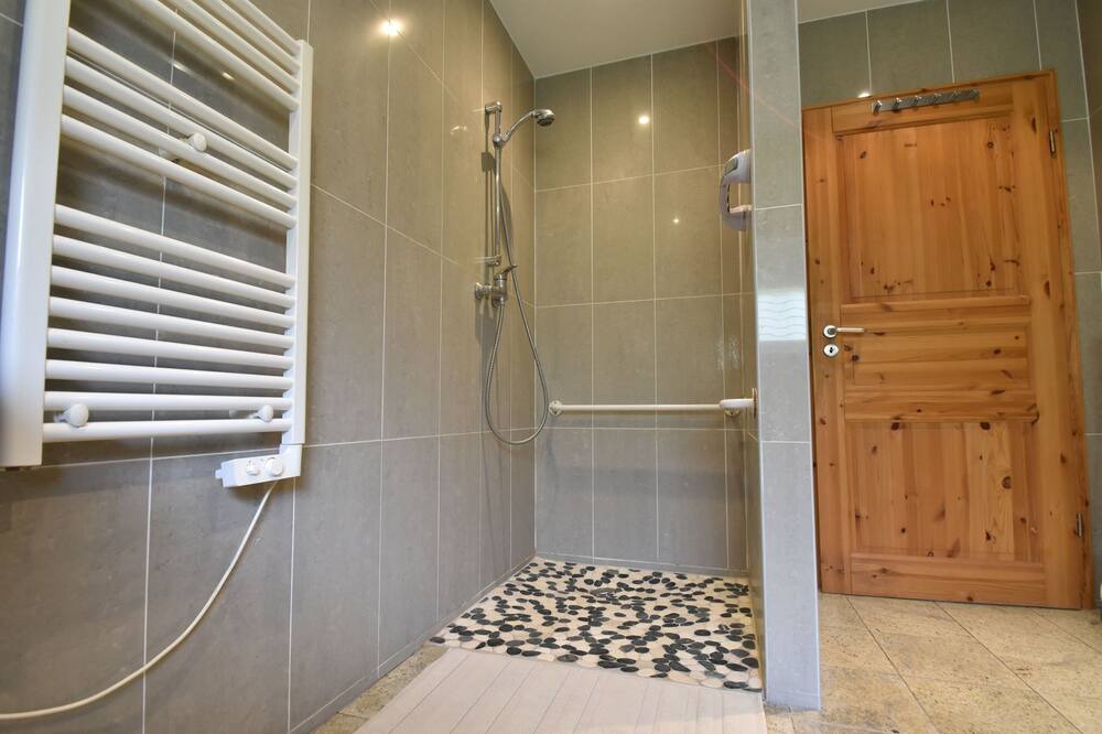 Photo of Bathroom in Varsberg