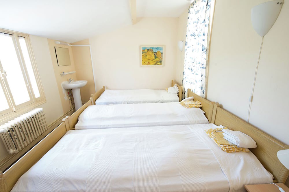Photo of Bedroom in Saint-Honore-les-Bains