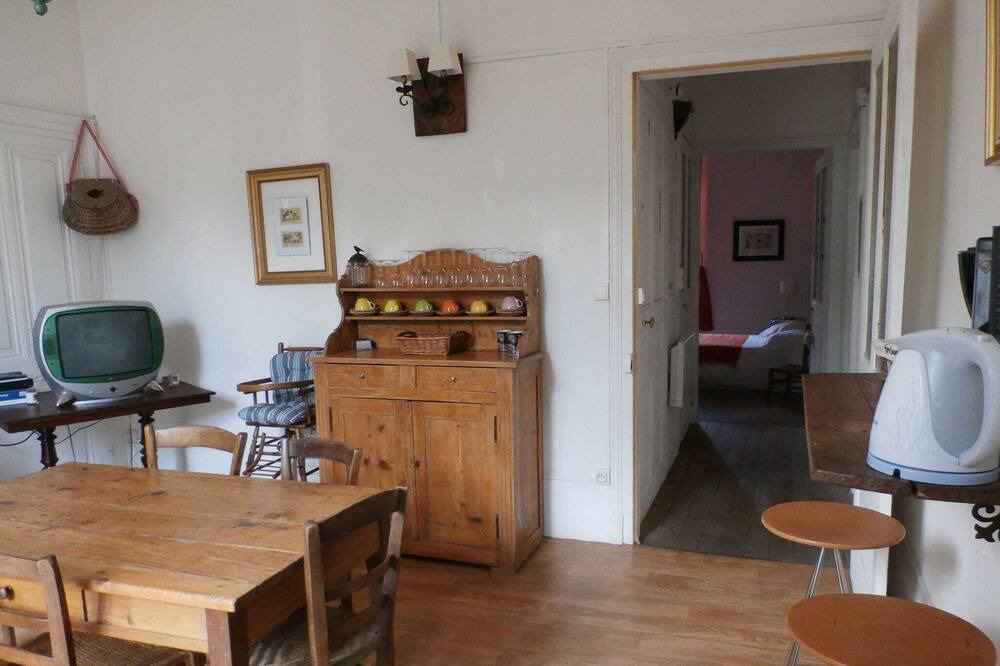 Photo of Kitchen in Gray