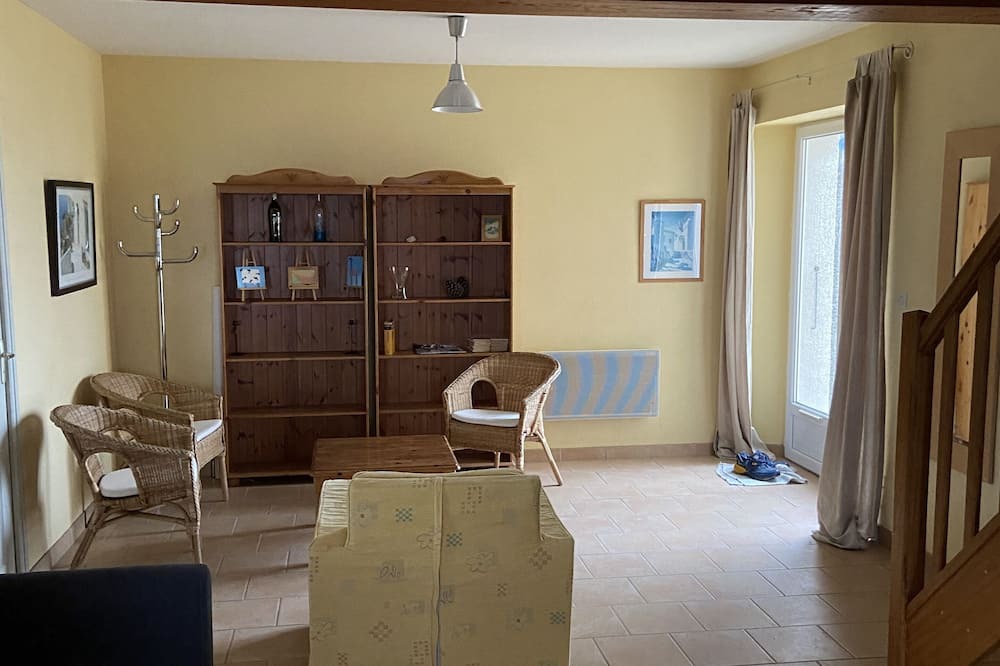 Photo of Livingroom in Montjoyer