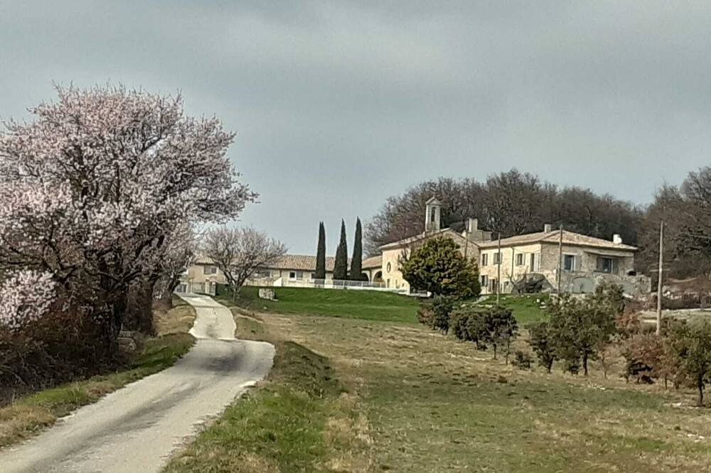 Photo of Outdoor in Montjoyer