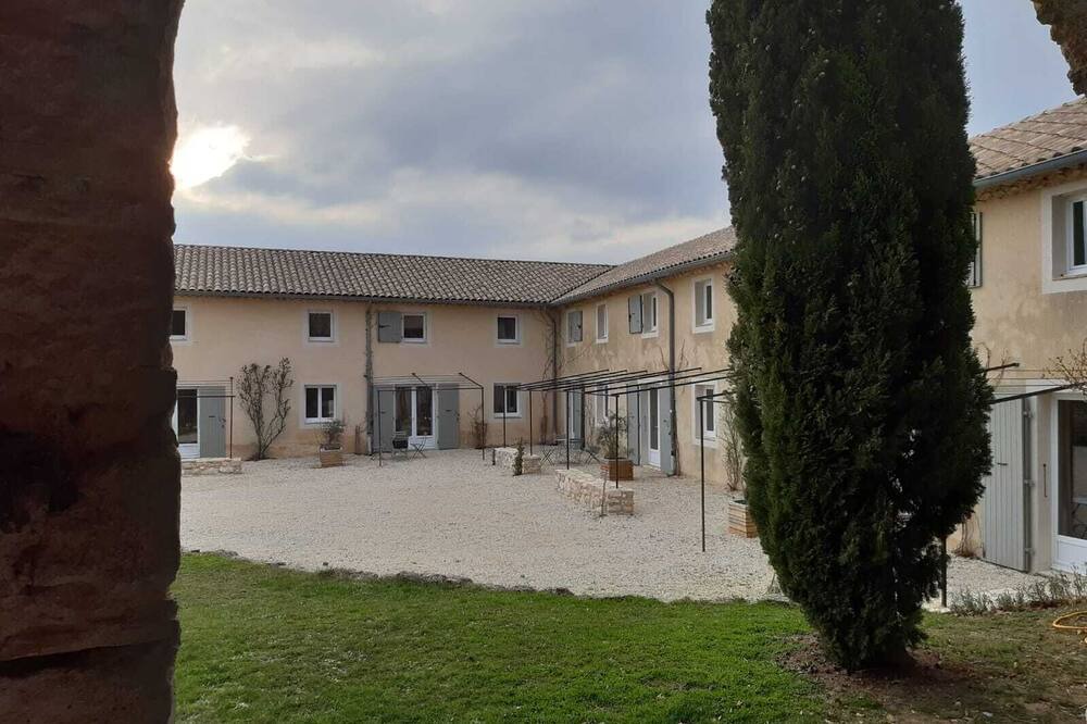 Photo of Outdoor in Montjoyer