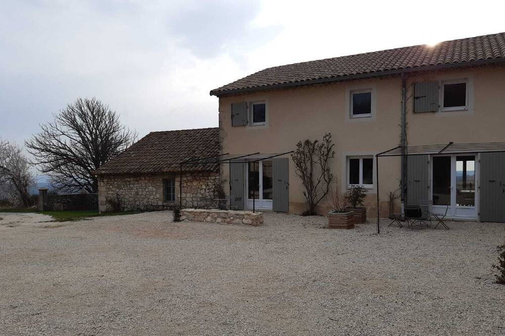 Photo of Outdoor in Montjoyer