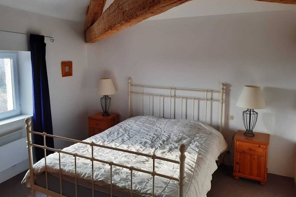 Photo of Bedroom in Montjoyer